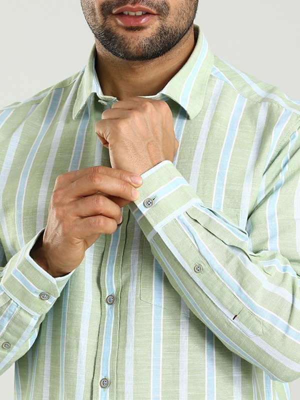 Indian Terrain Men's Regular Fit Full Sleeve Striped Green Shirt